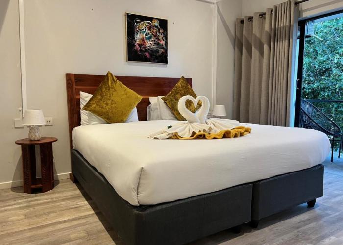Platinum Peak Luxury Apartment -Victoria Falls