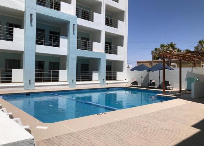 Costa Elegante Hotel & Suites