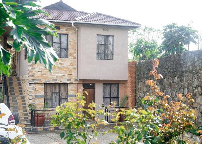 Peakline Apartments