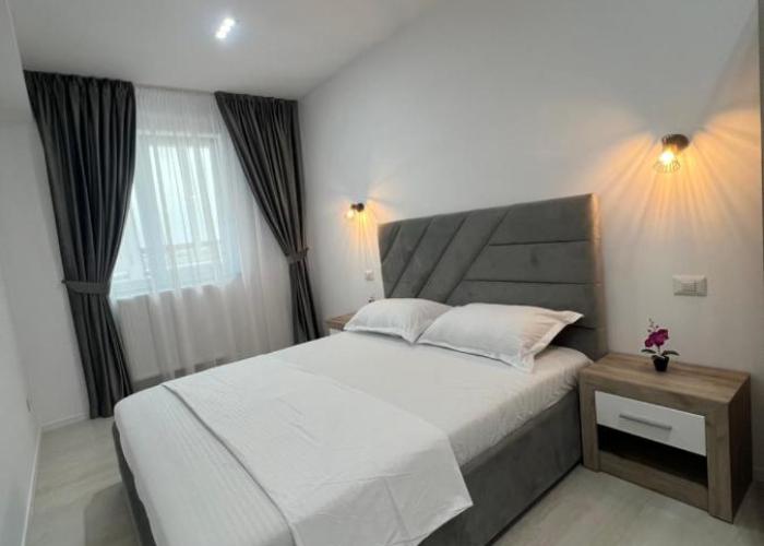 Luxury Sunny Apartments near City Center Suceava