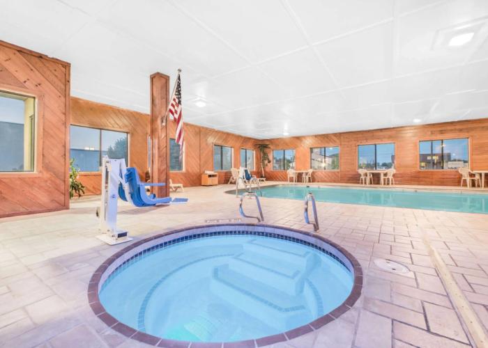 Super 8 by Wyndham Ottumwa