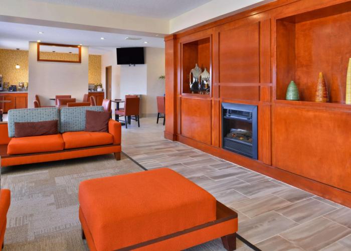 Best Western Ottumwa Inn & Suites