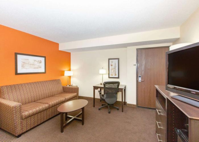 AmericInn by Wyndham Ottumwa