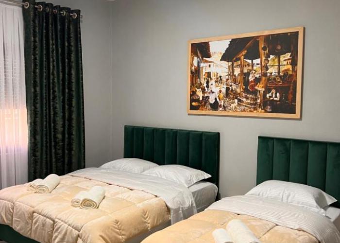 Zhuraj Apartments