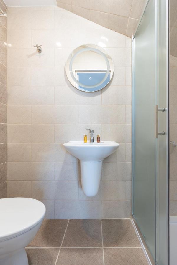 фото Millennia Hotel