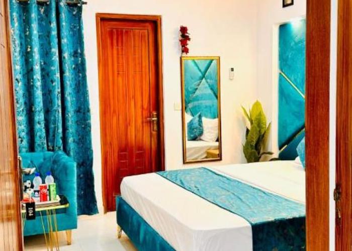 Lahore Guest House 4'9
