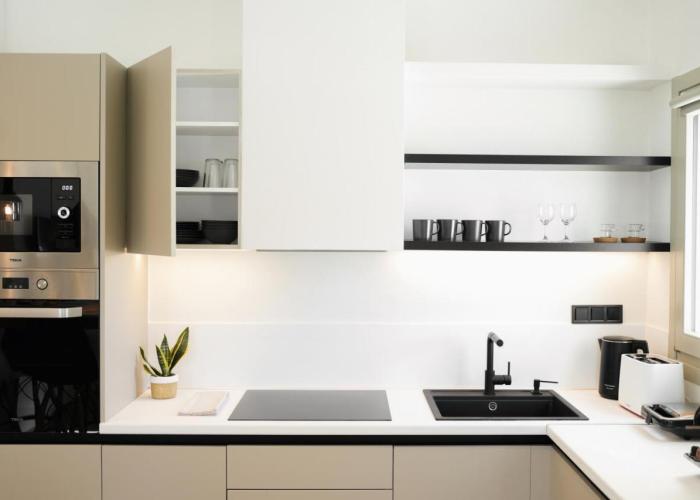 Apademia Skyros Luxury Residences