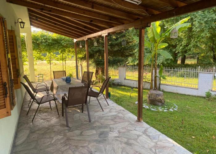 Villa Villa-Litsa