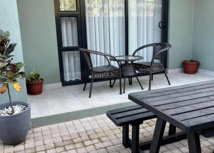 Motswedi Place Apartments B4-Managed by Pulafela Prop Pty Ltd