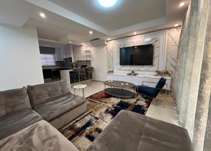 Shobalenku Opulent apartments