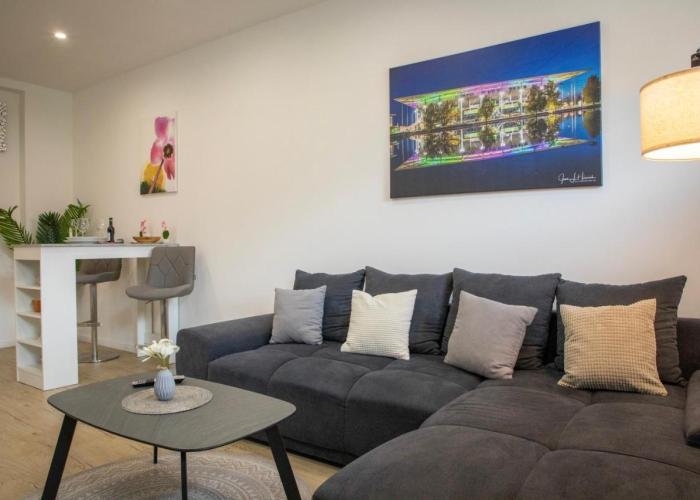 HANNIBAL - Design Apartment Orchidee 5, VW Nähe, Parkplatz, Küche, HighSpeed-WLAN, Fitness, Solarium