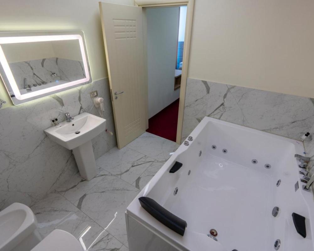 фото Alko Hotel Shkoder