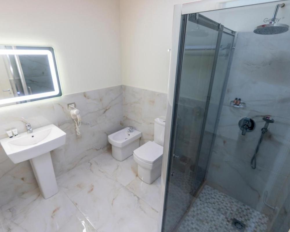 фото Alko Hotel Shkoder