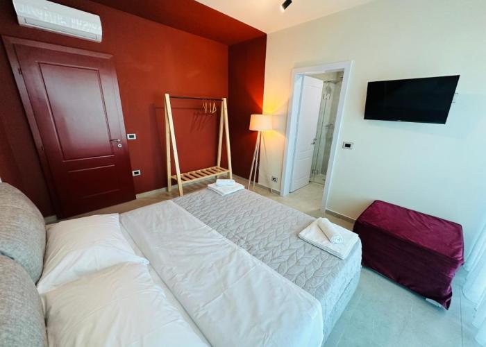 STAY-FIVE rooms & apartments