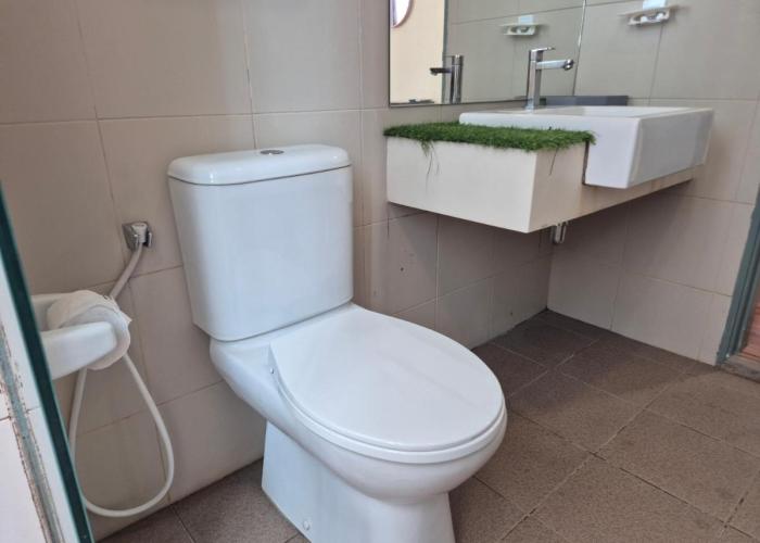 9pax 2R2B FAMILY SUITE, i-City, i-Suite, HYDE, Beside Theme Park, WIFI 50-55