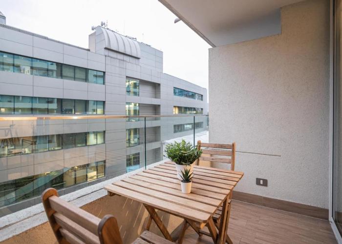 Nice and cozy steps away from Clinica las Condes