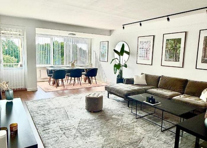 Modern flat overlooking Oslo