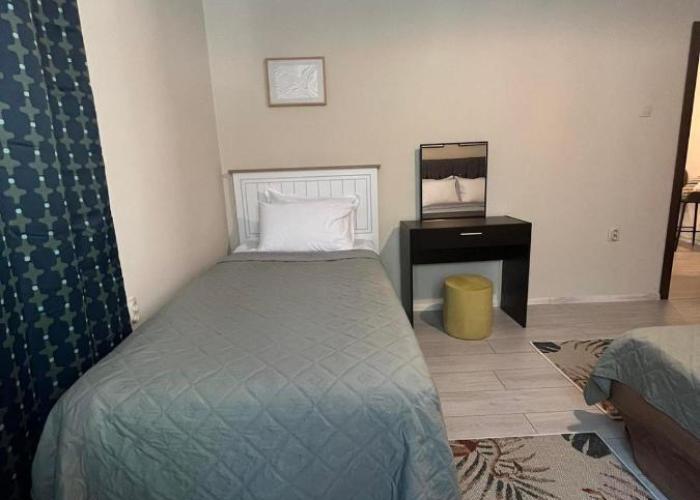 EL apartment