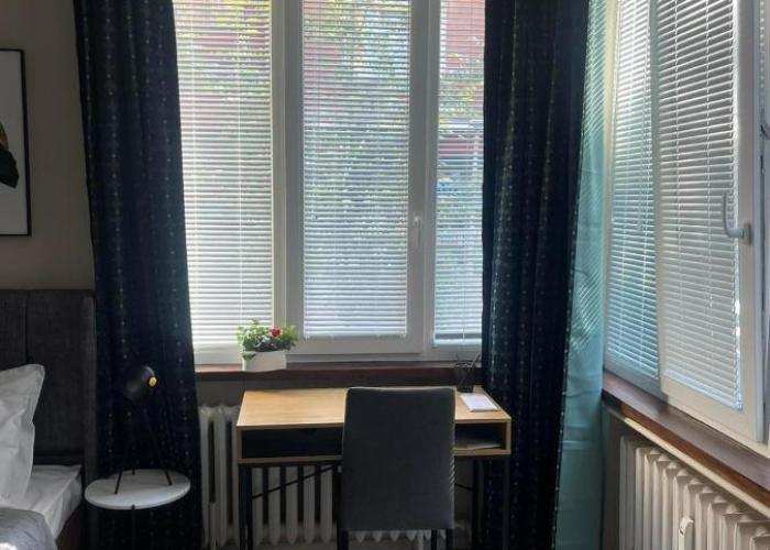 EL apartment