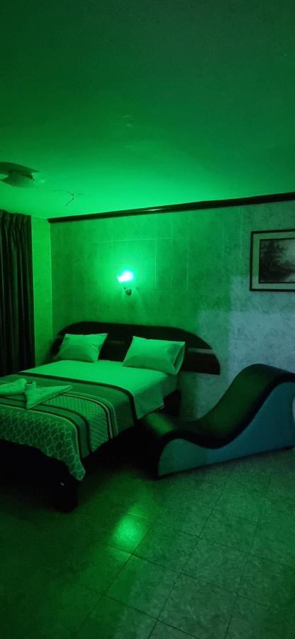 фото Hostal Private-Lima Aiport