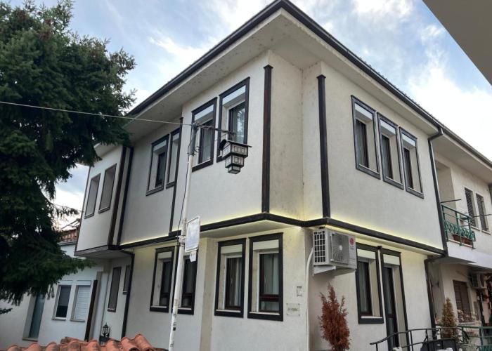 Global Apartments