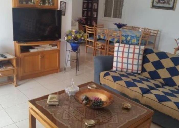 3-Bedroom House Near the Beach