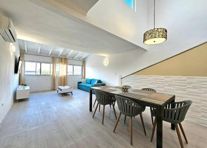 2-Bedroom Condo With Marina Views In Simpson Bay