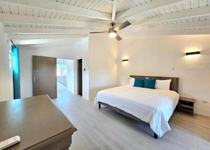 2-Bedroom Condo With Marina Views In Simpson Bay