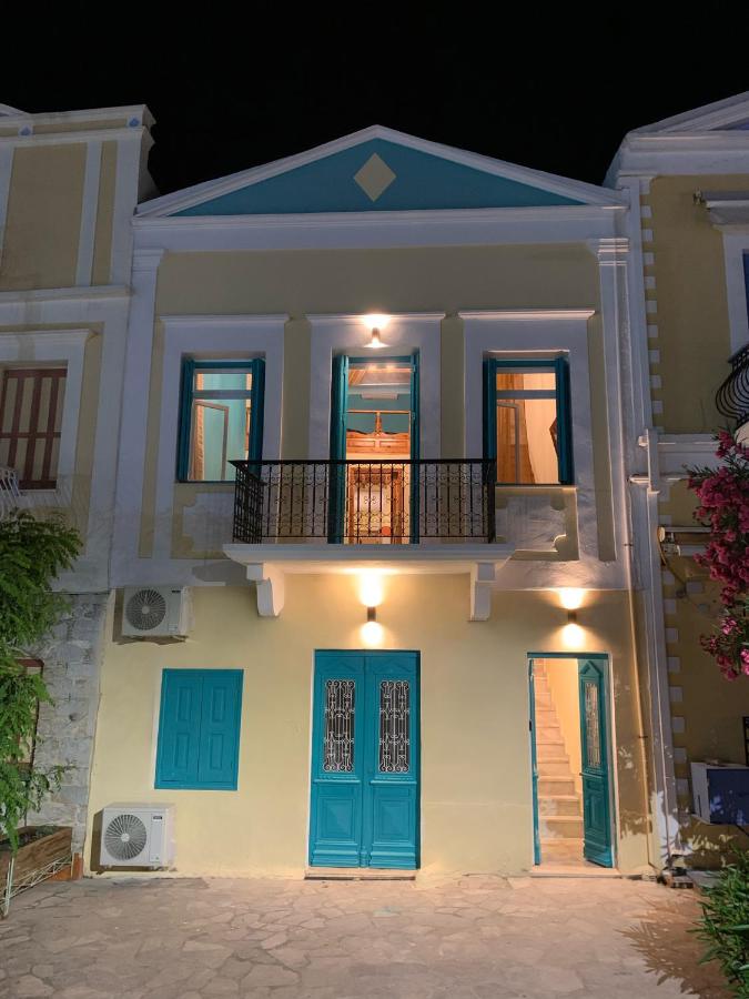 фото Symi Central Point