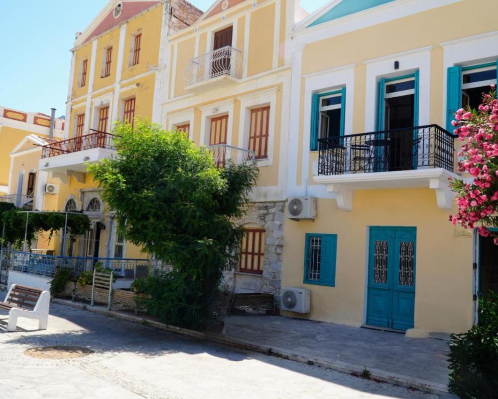 фото Symi Central Point