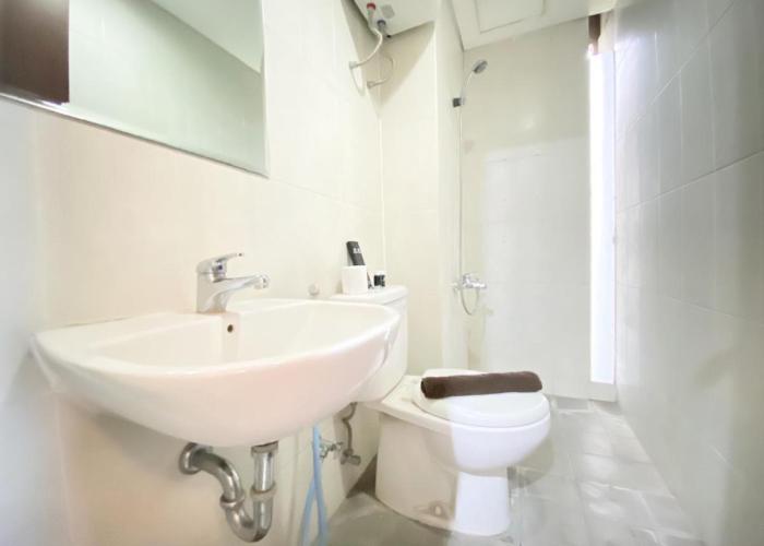 Deluxe and Cozy 2BR Apartment at Skyland City Jatinangor By Travelio