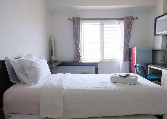Best Studio Apartment at Pinewood Jatinangor By Travelio