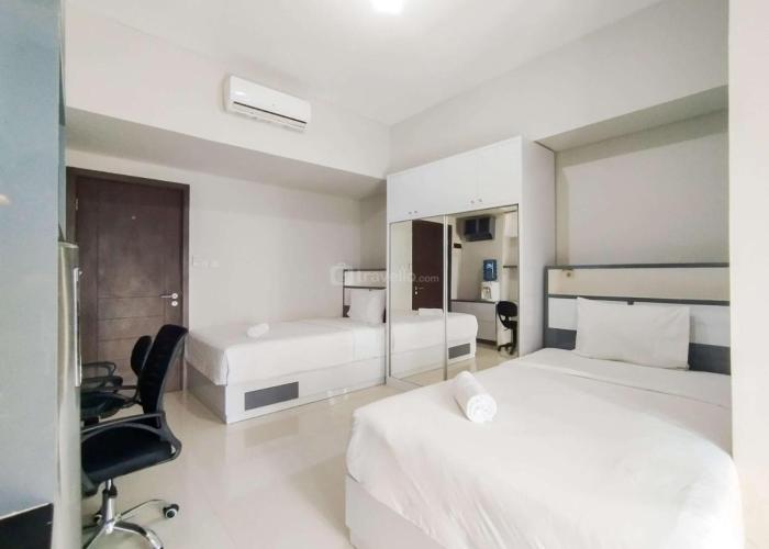 Strategic and Comfy Studio at Skyland City Jatinangor Apartment By Travelio