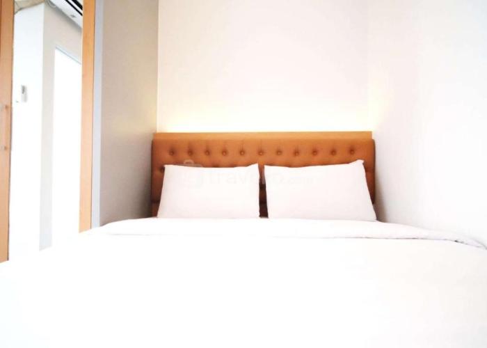 Tidy and Cozy Stay Studio Apartment at Suncity Residence By Travelio