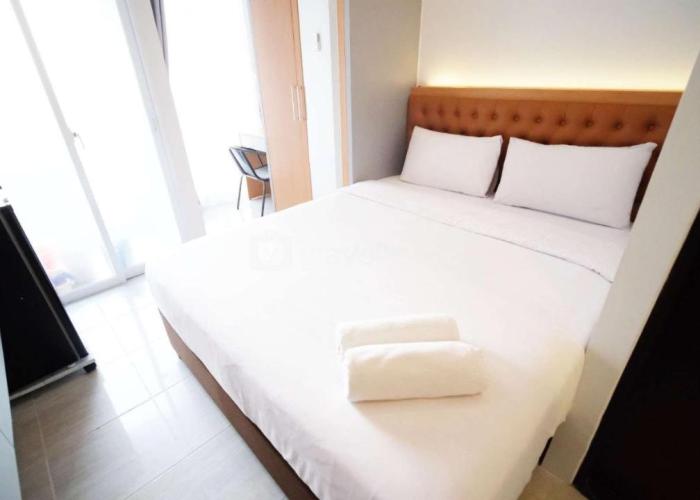 Tidy and Cozy Stay Studio Apartment at Suncity Residence By Travelio
