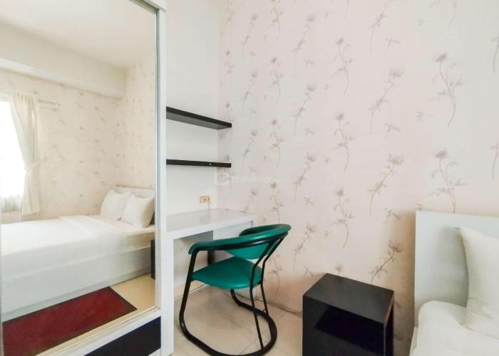 Minimalist 2BR at Pinewood Jatinangor Apartment By Travelio