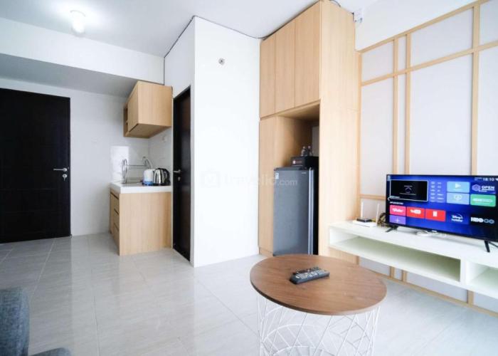 Comfy and Spacey 2BR Apartment at Suncity Residence By Travelio
