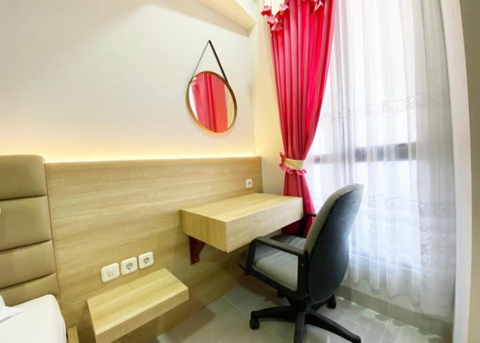 Homey and Modern Studio The Alton Apartment By Travelio