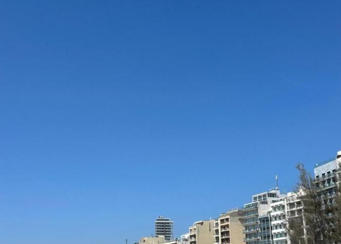 Modern Sliema apartment near sea