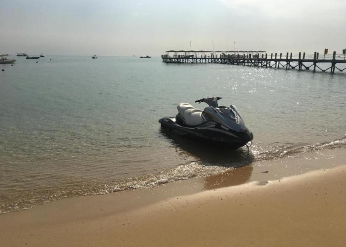 4BRs Beachside with Penthouse and stunning Seaview l EINBAY