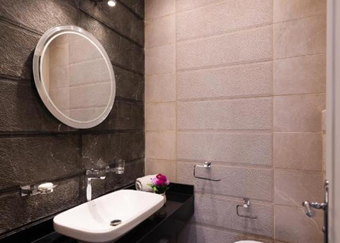 4BRs Beachside with Penthouse and stunning Seaview l EINBAY