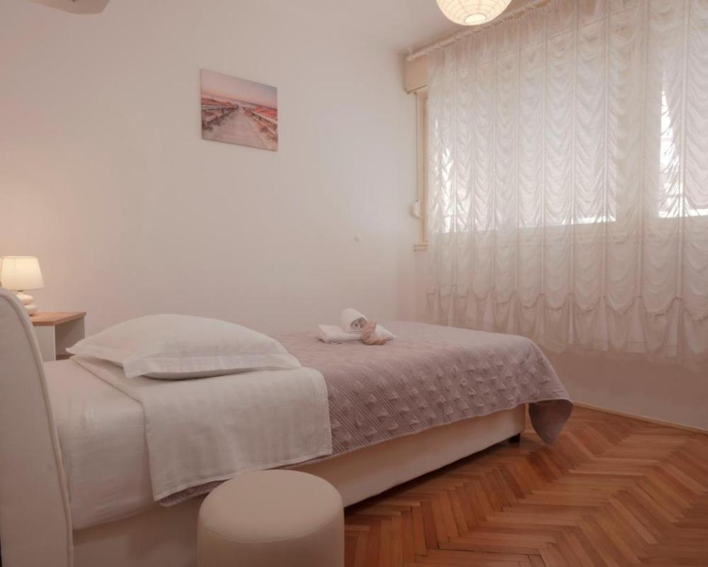 фото SPLIT Sea Lady
