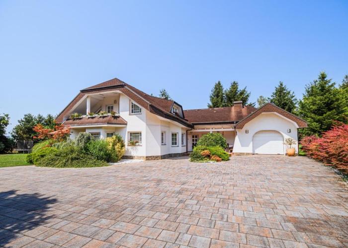 Holiday Home Slavc with 4 Bedrooms