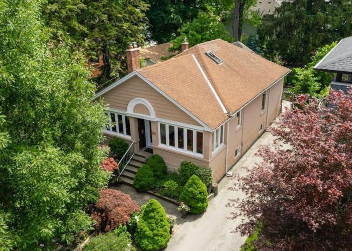 Picturesque & Serene Gem in Port Credit - Steps to Lake - Backyard