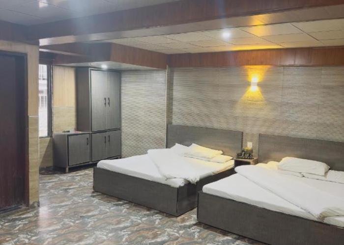 But Hotel & Tourist Inn