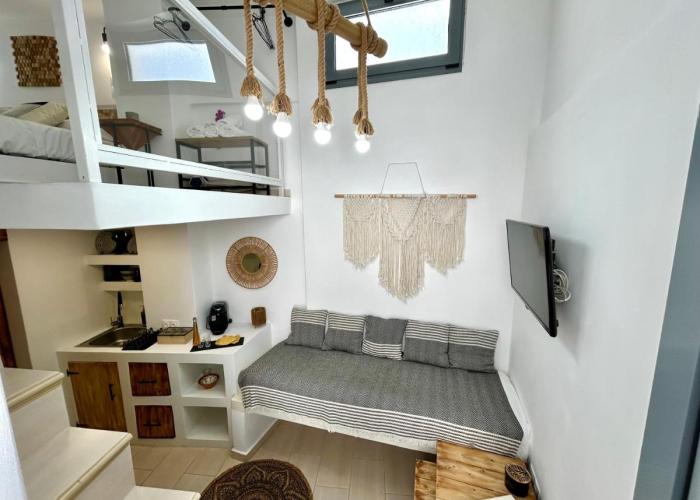 Babatseratsi skyrian studio 1