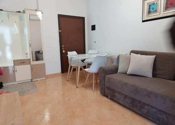 Glen's Apartament at Qerret Beach
