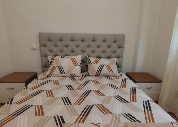 Glen's Apartament at Qerret Beach