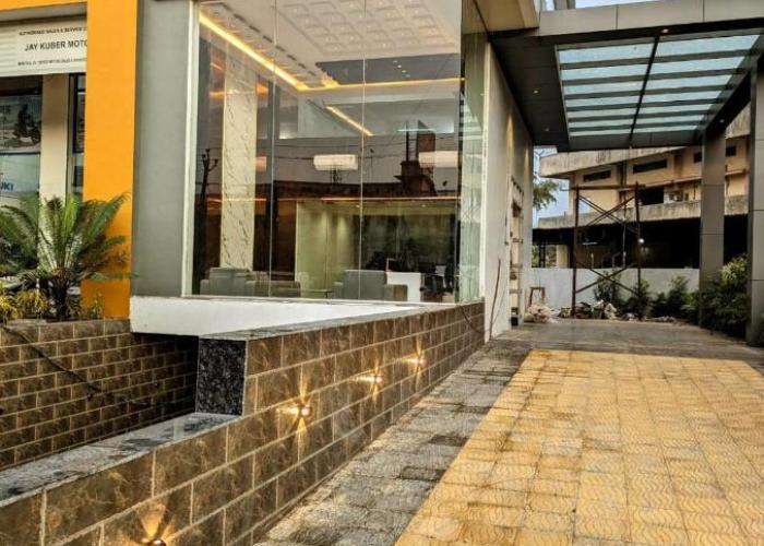 Hotel Majestic By NxtJen Hospitality