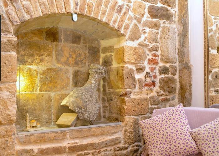 LUXE Diocletian Stones Split Centre